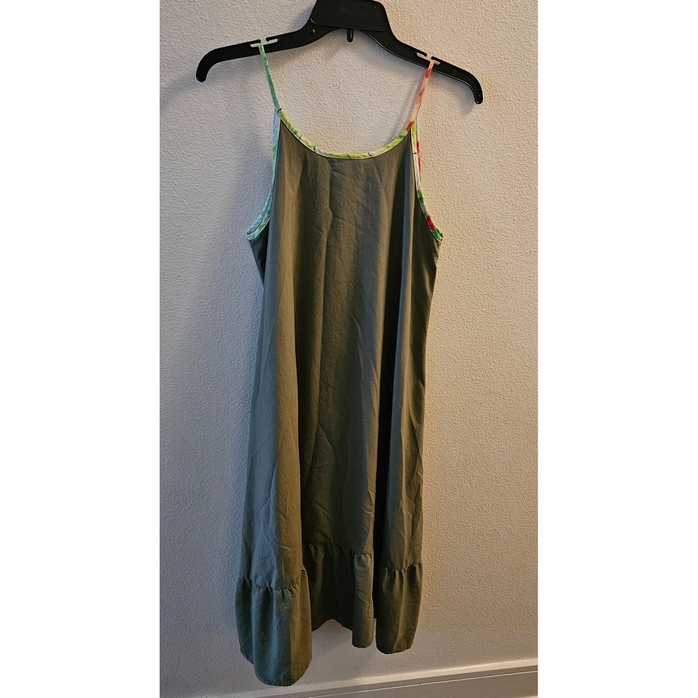 Koch‎ Womens Sleeveless Crew Olive Green size Small Flowy